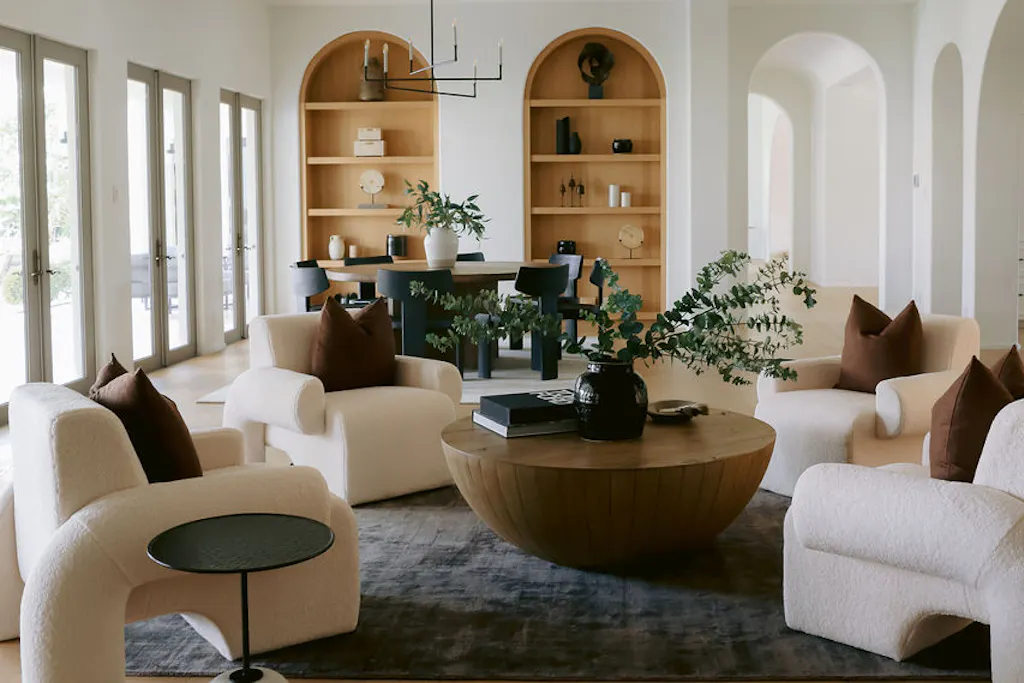 Meridith-Baer-Home-Home-Staging-Florida-Spanish-River-Sitting-Area